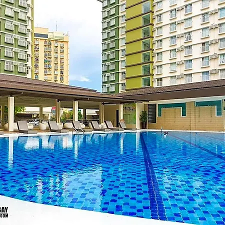 Fully Furnished Condo With Fast Wifi